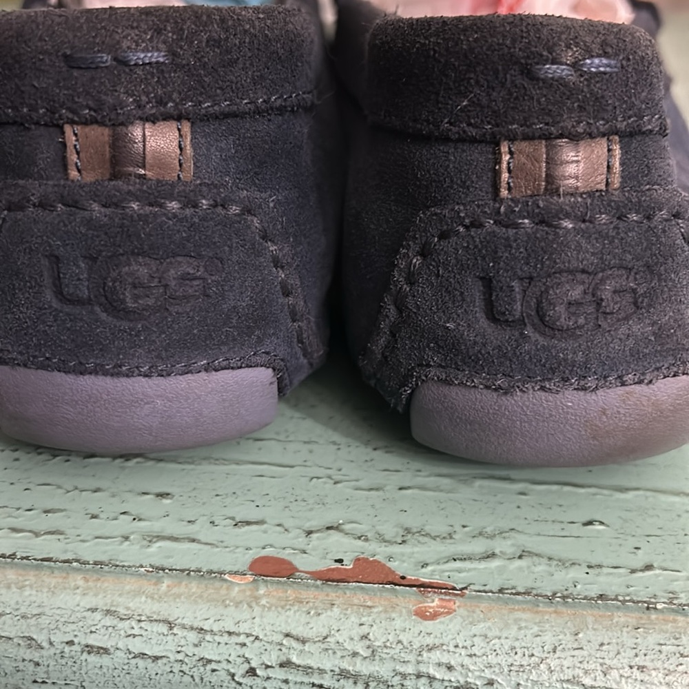Mens Ugg Shoes SZ 9 - Picture 3 of 7